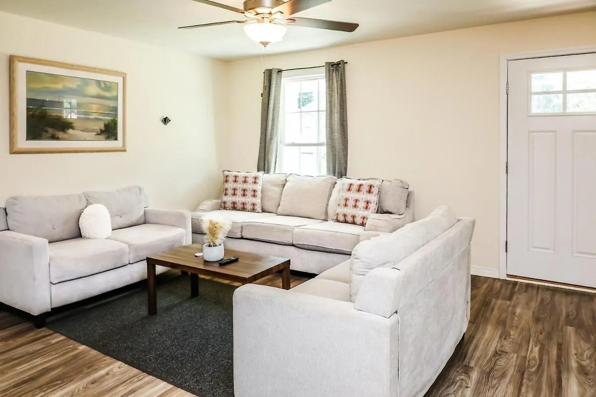 Holiday home Close To Downtown, Beaches, And Nas! Pensacola