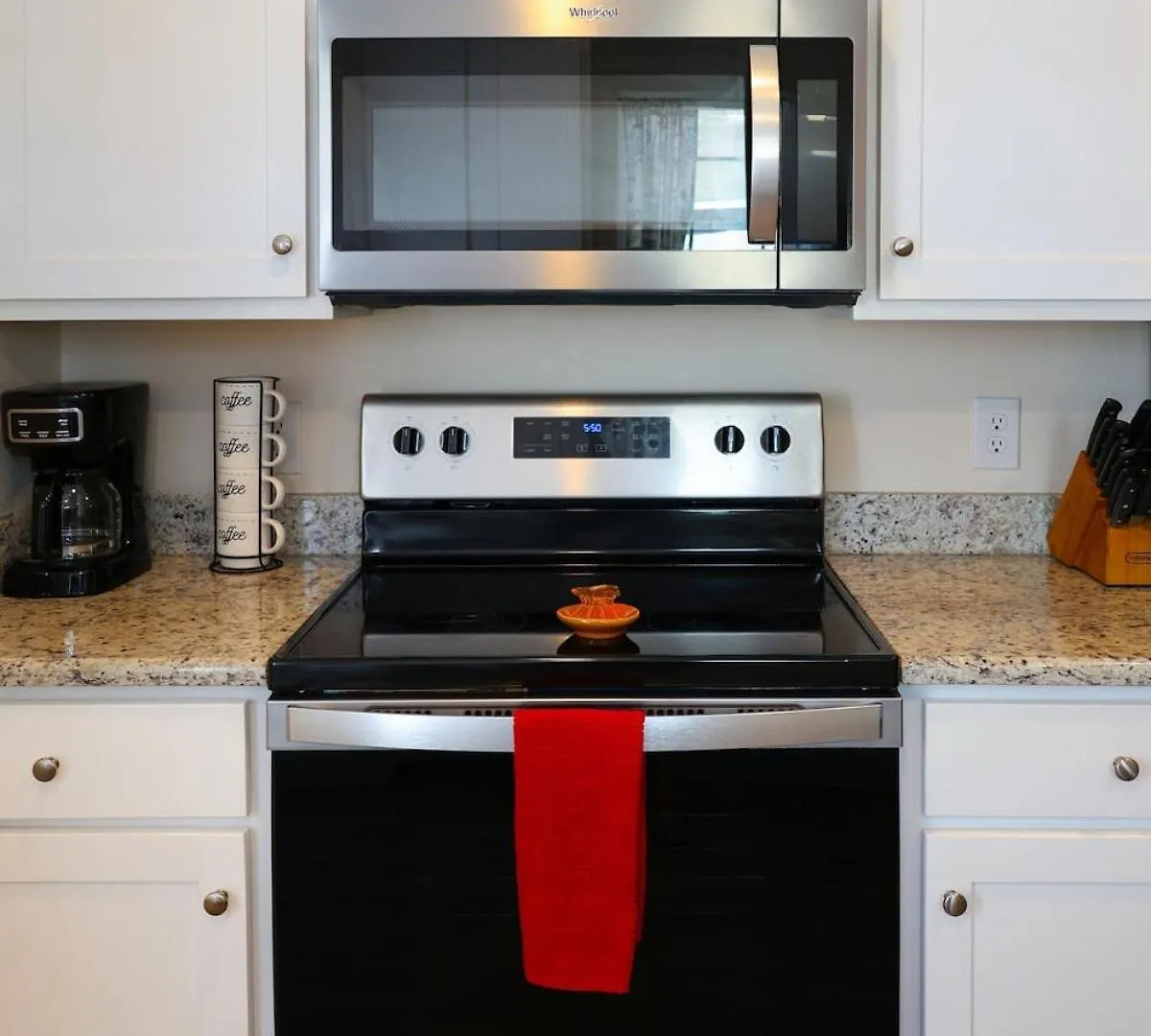 Close To Downtown, Beaches, And Nas! Pensacola